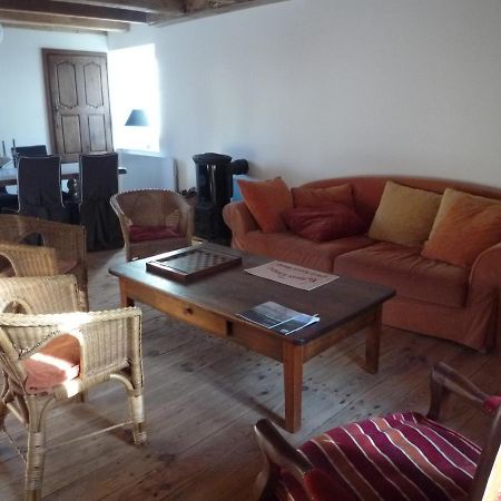 Le Logis De Misere Celles-sur-Belle Exteriör bild